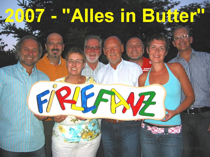 2007.jpg - Mit August Brueckler, Peter Hubmayer, Traude Seisenbacher, Lothar Jansky Leo Schoergenhofer, Karina Kaiblinger und Musiker Hans Zeilinger